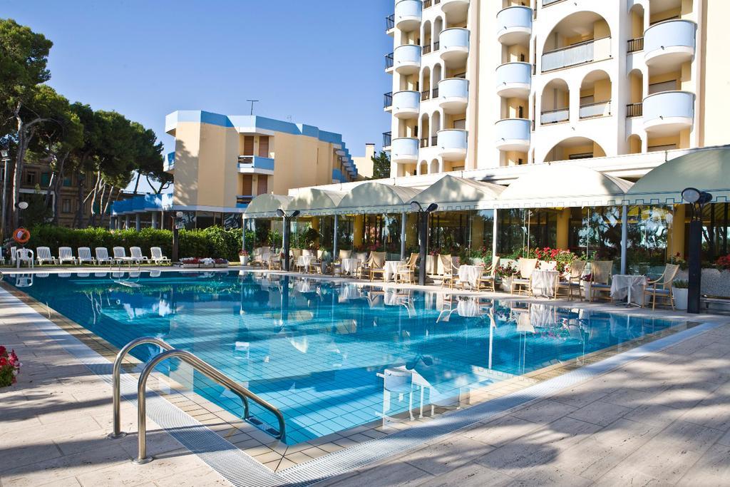 Hotel Parco Dei Principi Джуліанова Екстер'єр фото
